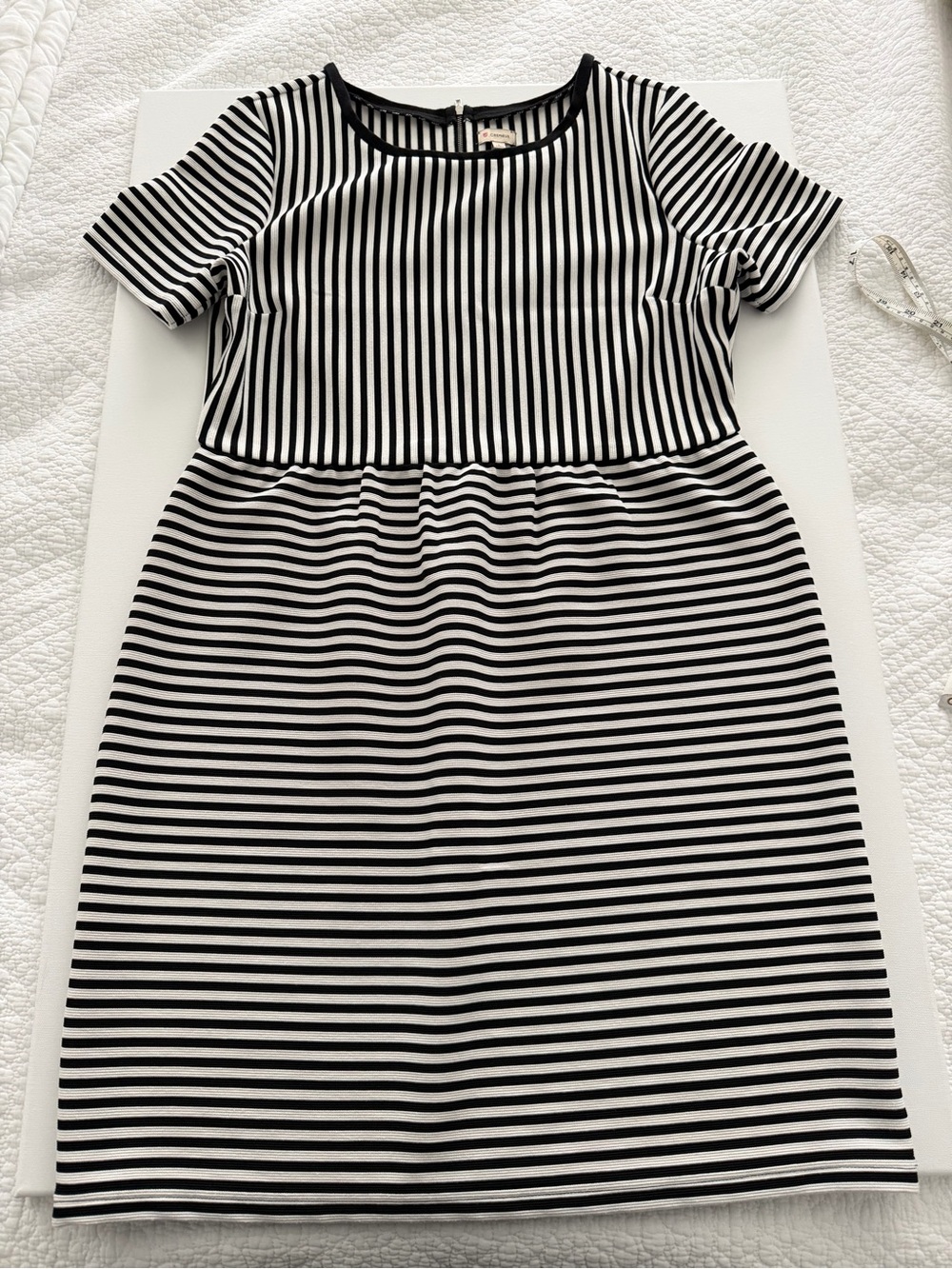 Daniel Cremieux Black and White Striped Short Sleeve Dress